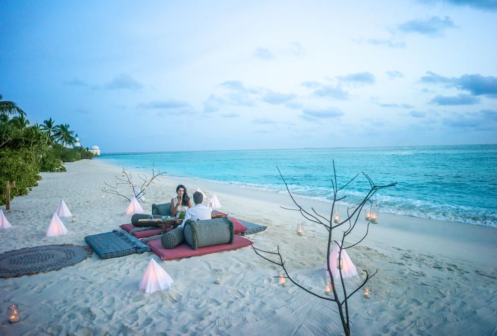 Dining By Design at InterContinental Maldives Maamunagau Resort by IHG thumbnail 3